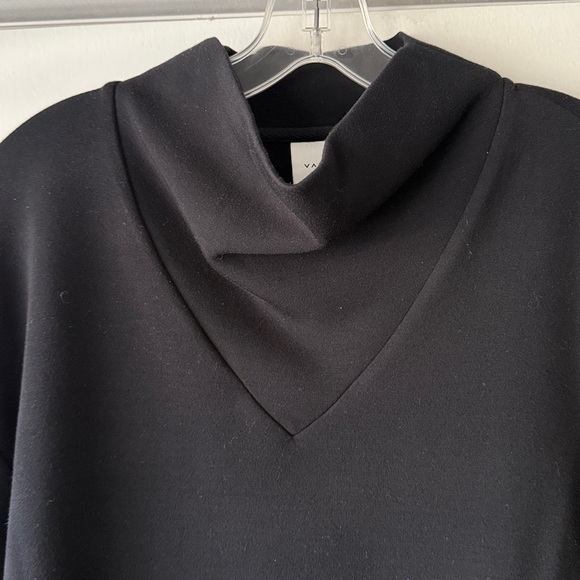 VARLEY DoubleSoft Betsy Sweatshirt Cowlneck in Black (Size XS) - Picture 4 of 11